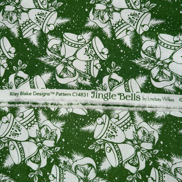 Green Christmas Jingle Bells by Lindsay Wilkes for Riley Blake Designs - 1 Yard - Picture 6 of 7